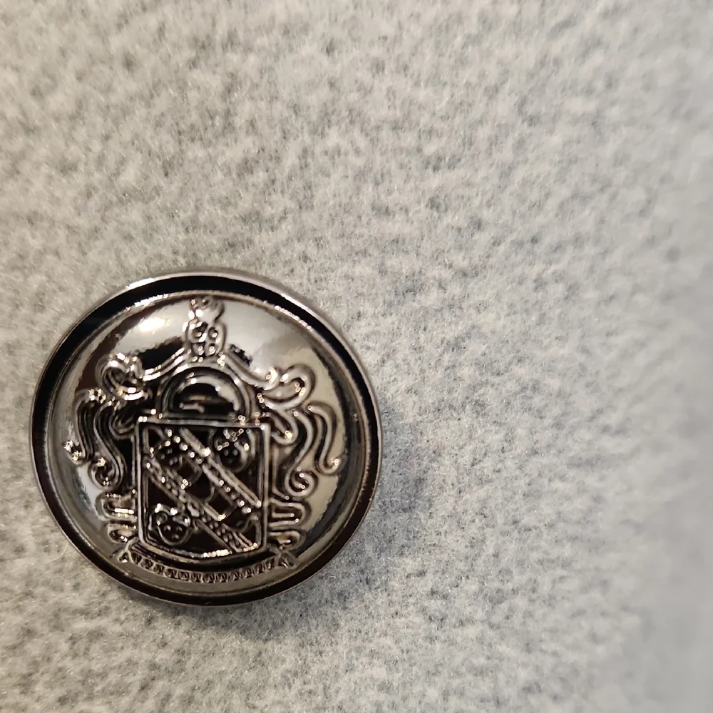 Style & Co. button‑tab size
