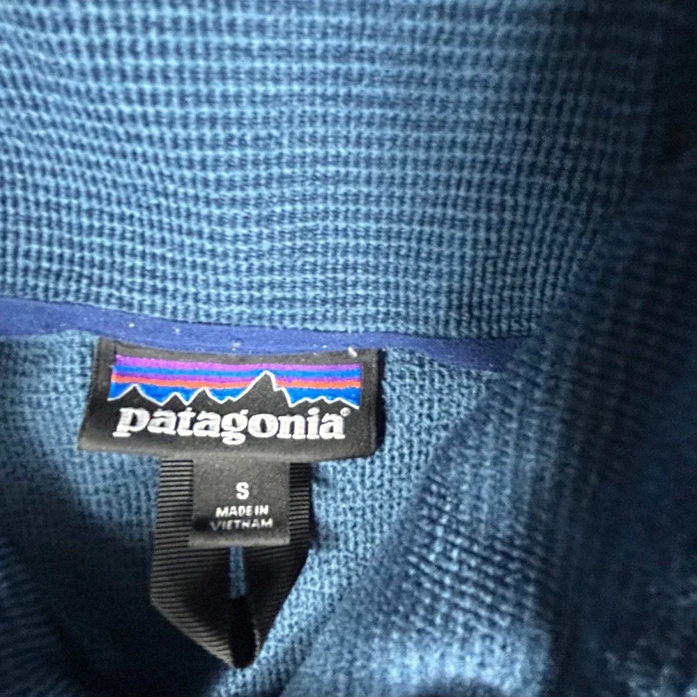 Patagonia men quarter