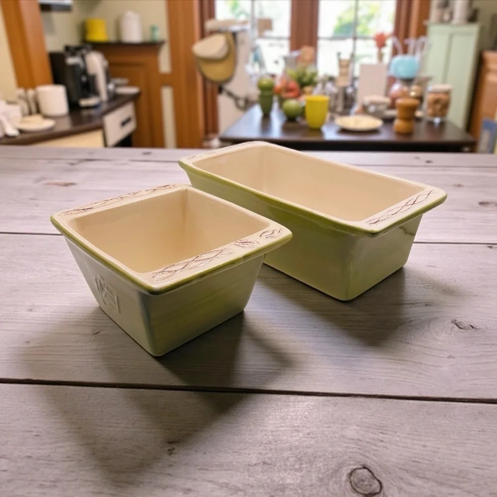 Tastefully Simple Olive Green Host Collection Bread Loaf Pan 11