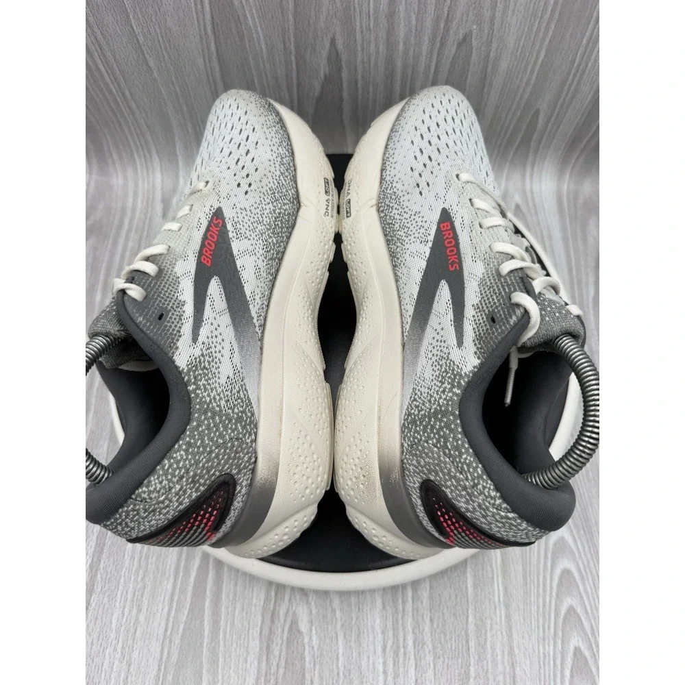 Brooks product details
