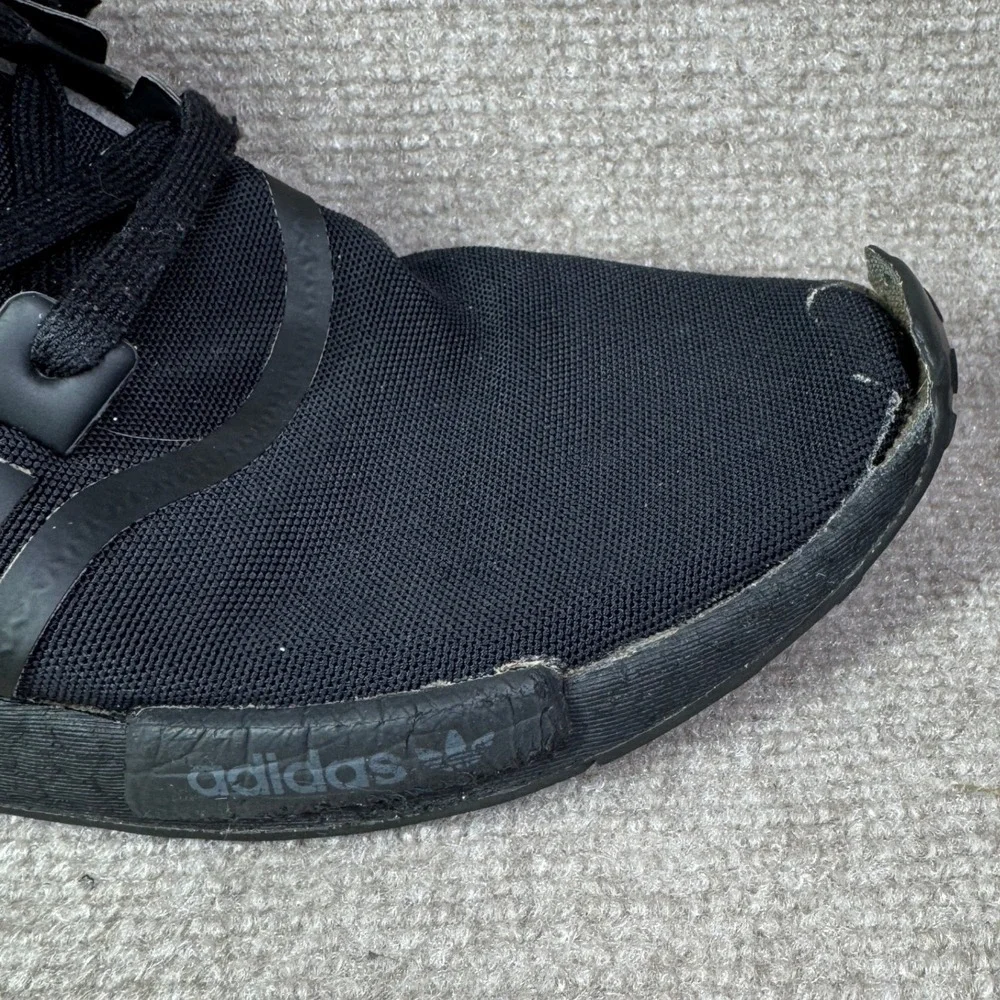 Adidas NMD R1 Mens 11 Black Triple Running Shoes FV9015