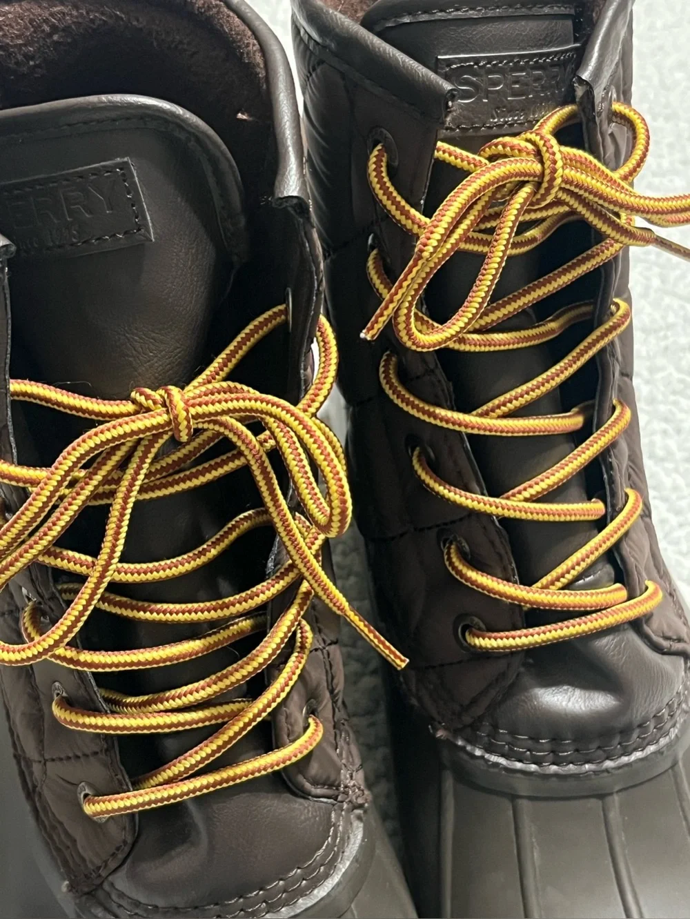 Sperry upper material