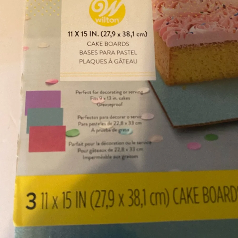 Wilton Pastel Teal Cake Boards with Subtle Shimmer - 3 Pack