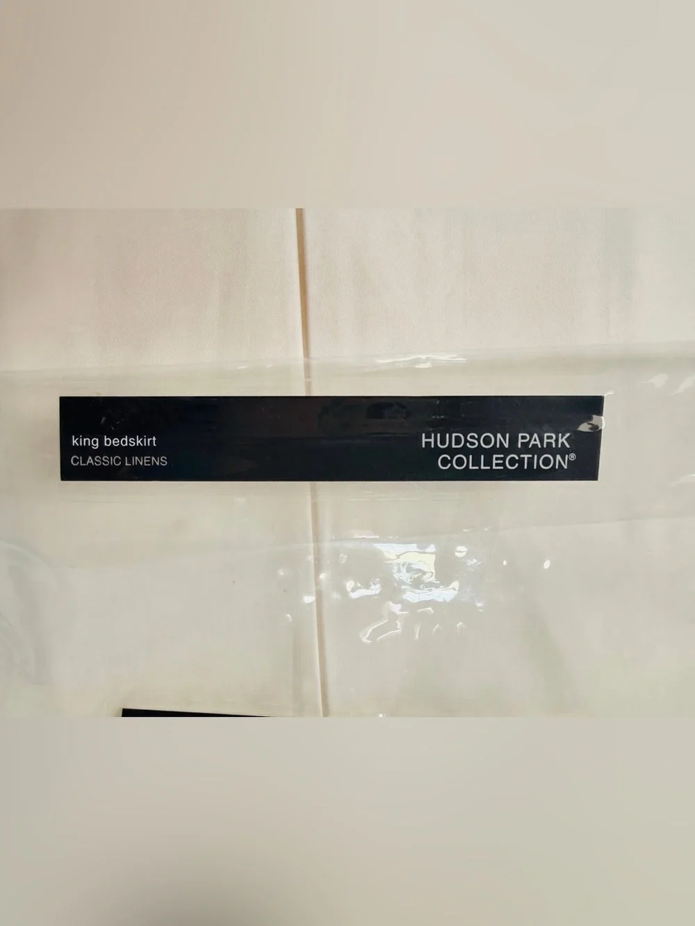 Bloomingdale’s Hudson Park Collection Percale King Bedskirt