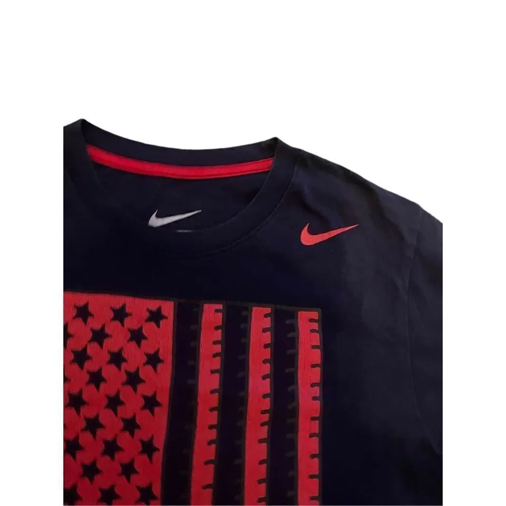 Nike soccer tee