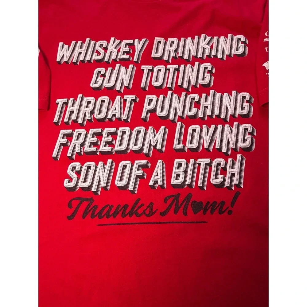 Grunt Style Mens XL Red Whiskey Drinking G** Toting Graphic T-Shirt‎ Thanks Mom
