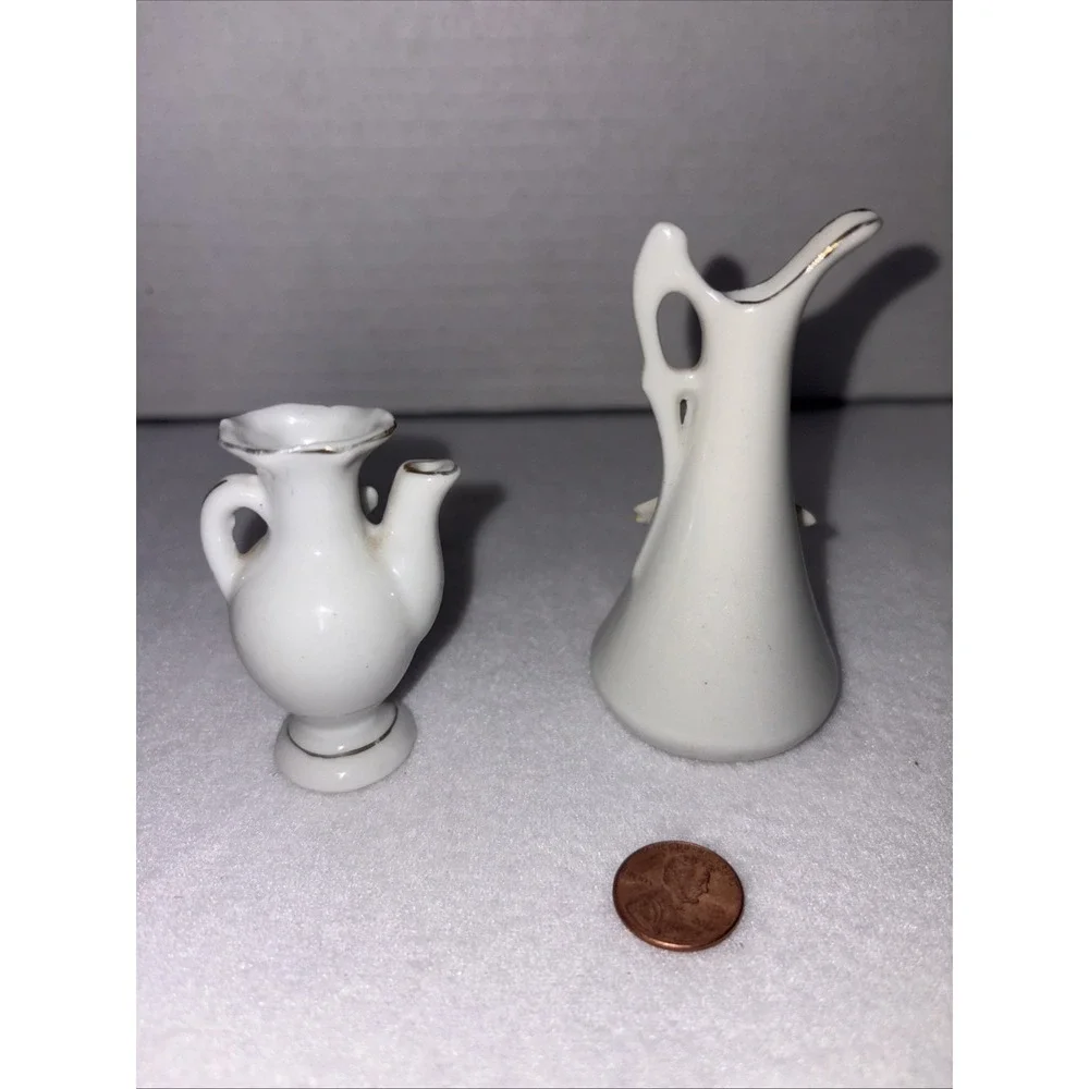 The Unbranded Brand vintage miniature