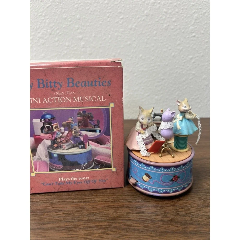 Enesco mini action