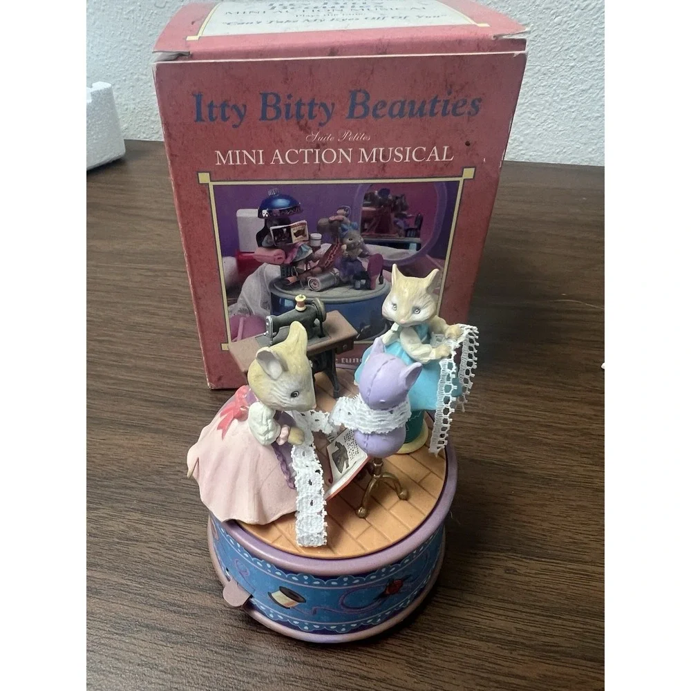 Enesco mini action