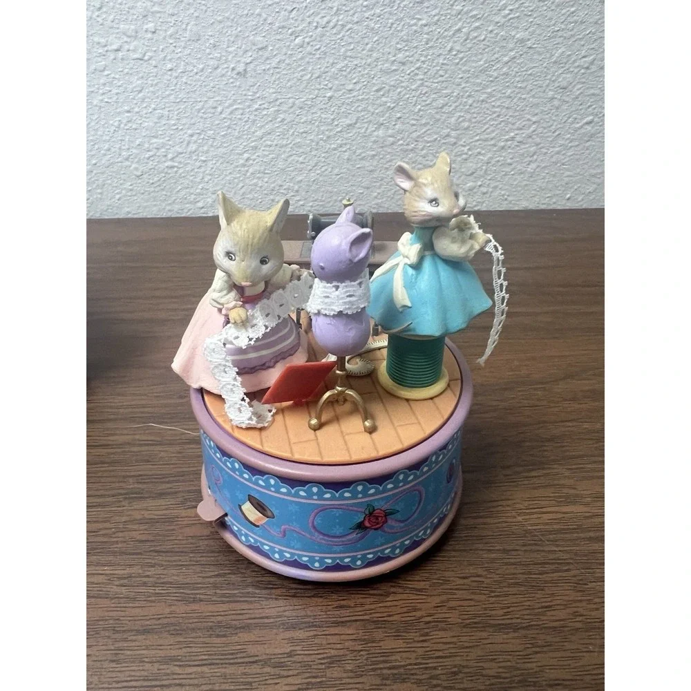Enesco mini action