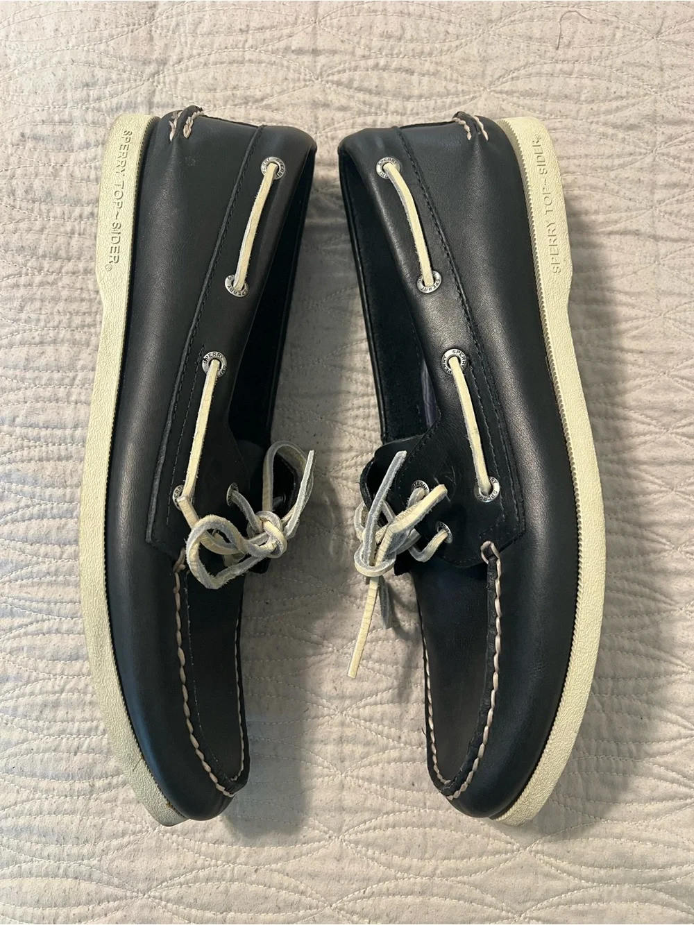 Sperry classic navy