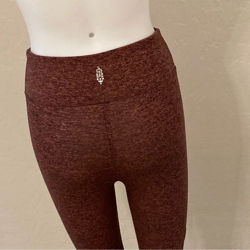 Free People Movement Space Dye Berry Halo Cutout Yoga Leggings XS