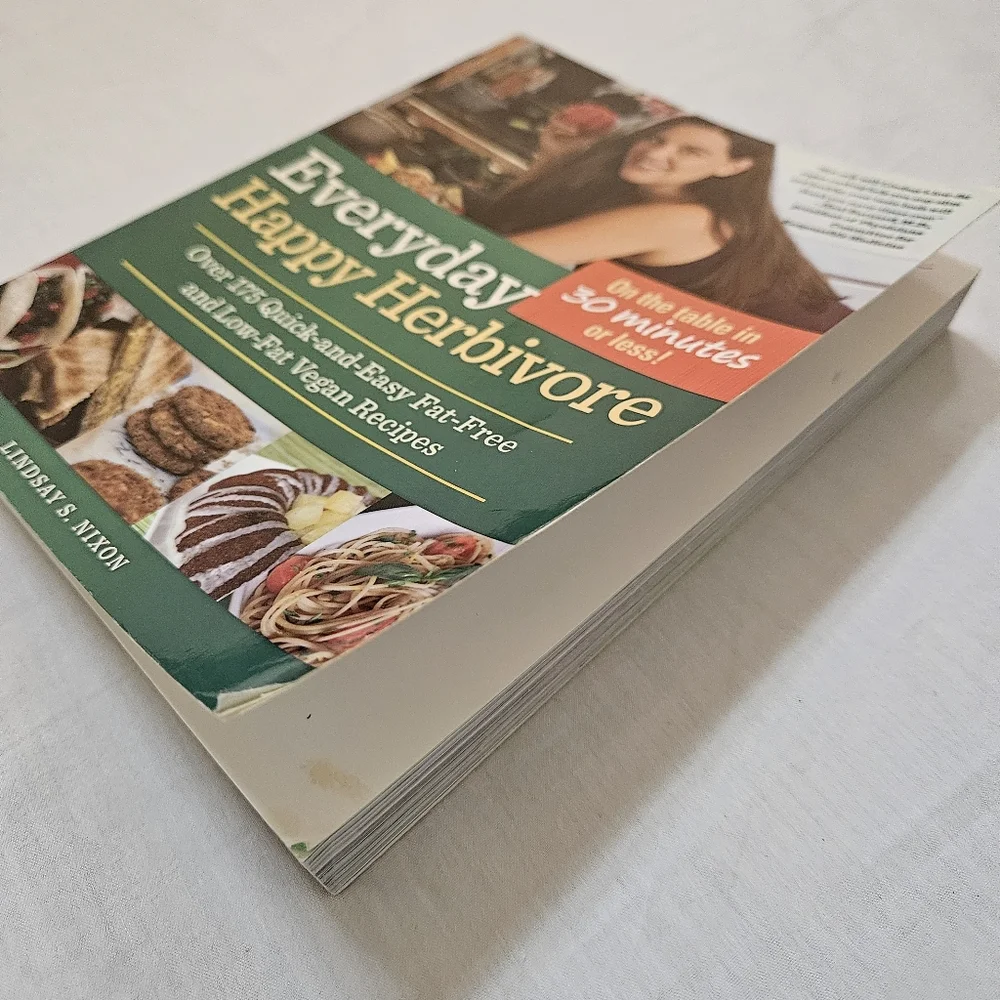 Simon & Schuster ●pre owned
