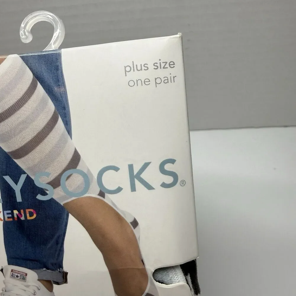 Keysocks nwt weekend