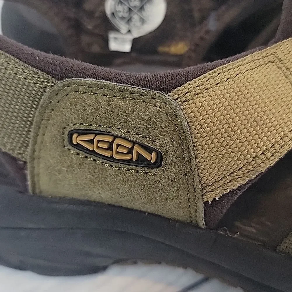 Keen traction shoe