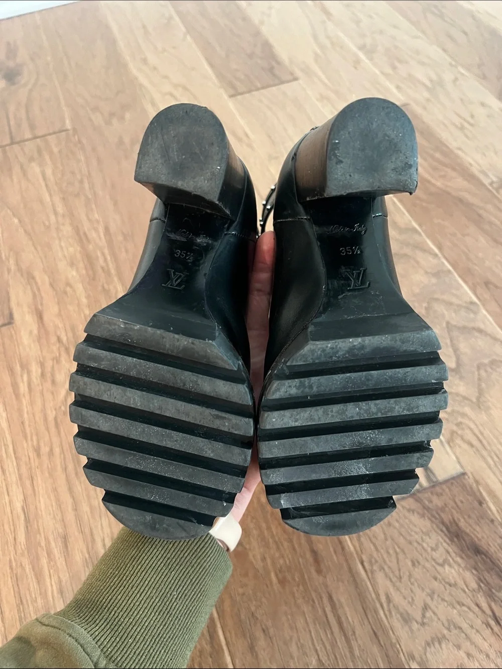 Louis Vuitton Star trail leather ankle boots 35.5