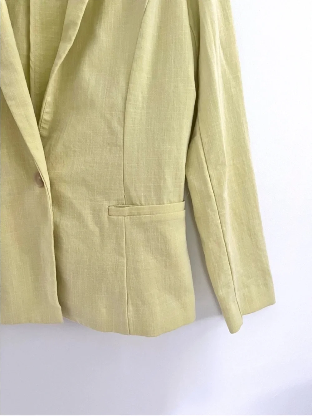 Maurices Chartreuse Linen-Like Spring Summer Women’s Blazer Colorful Career Work