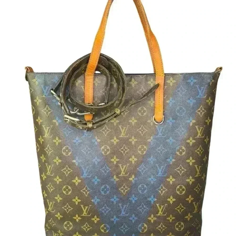 Louis Vuitton authentic louis