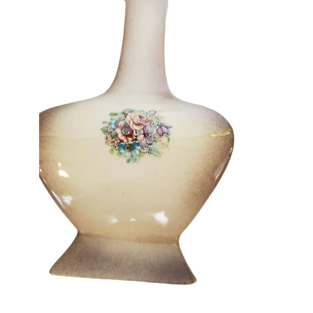 Unlisted vintage decorative