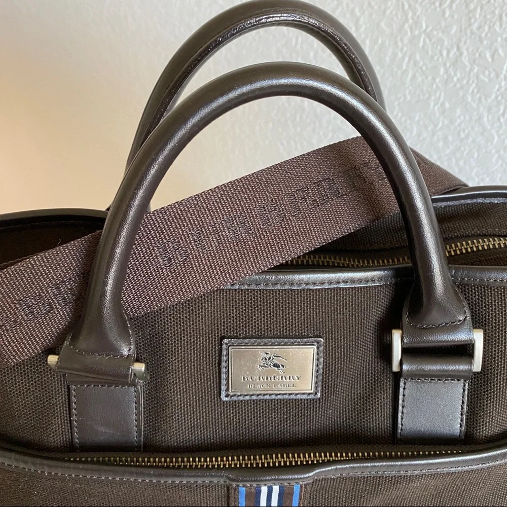 Burberry approximately 15x3