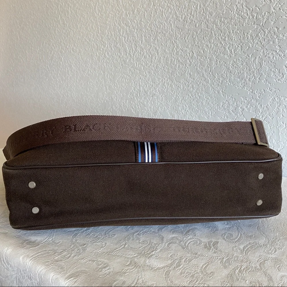 Burberry approximately 15x3