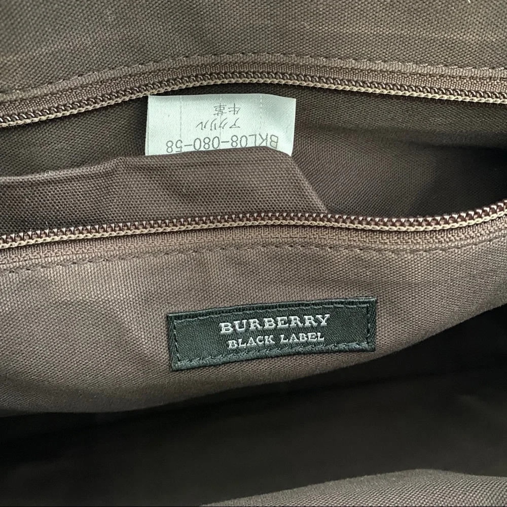 Burberry approximately 15x3