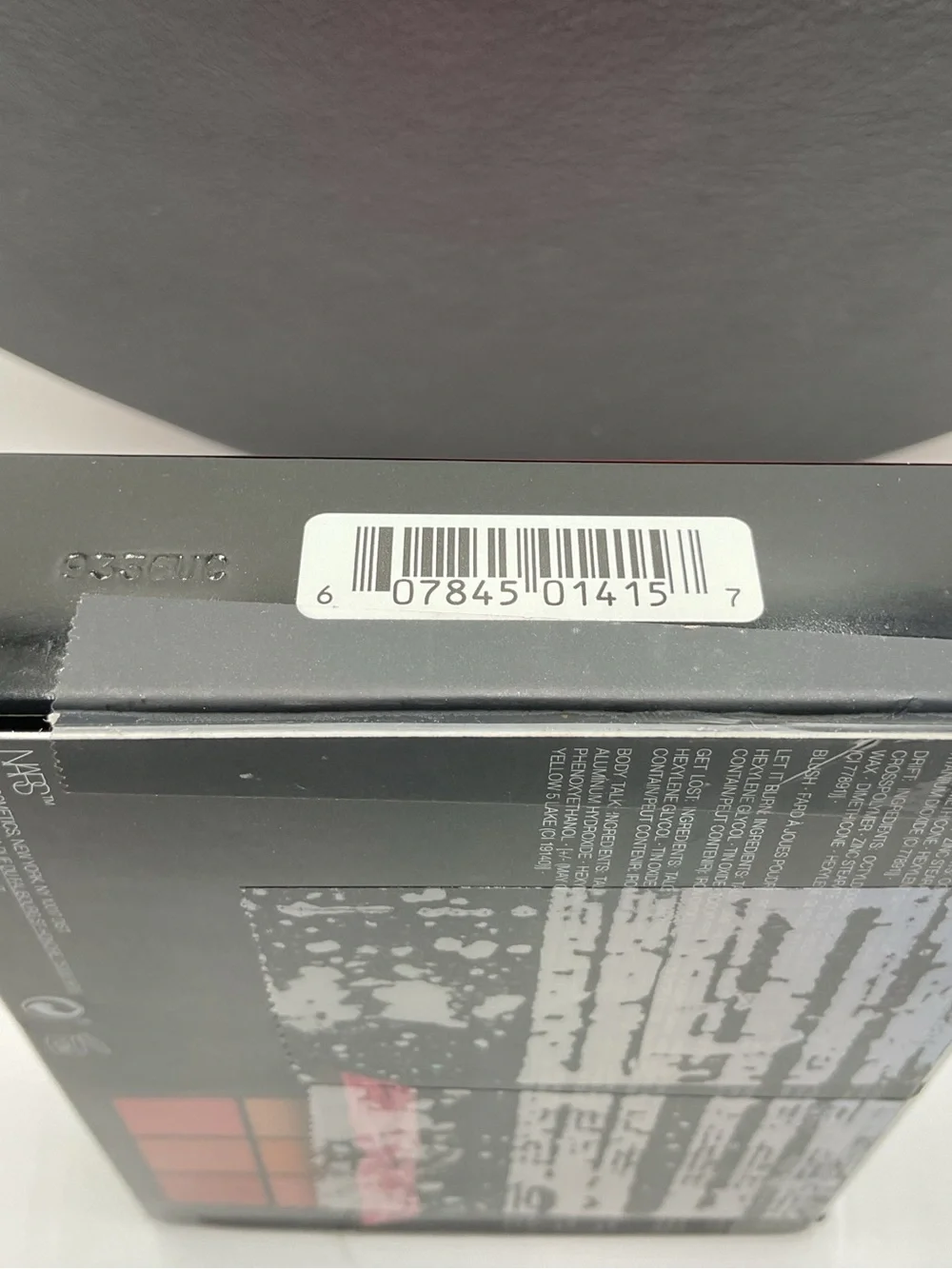 NARS cheek down it