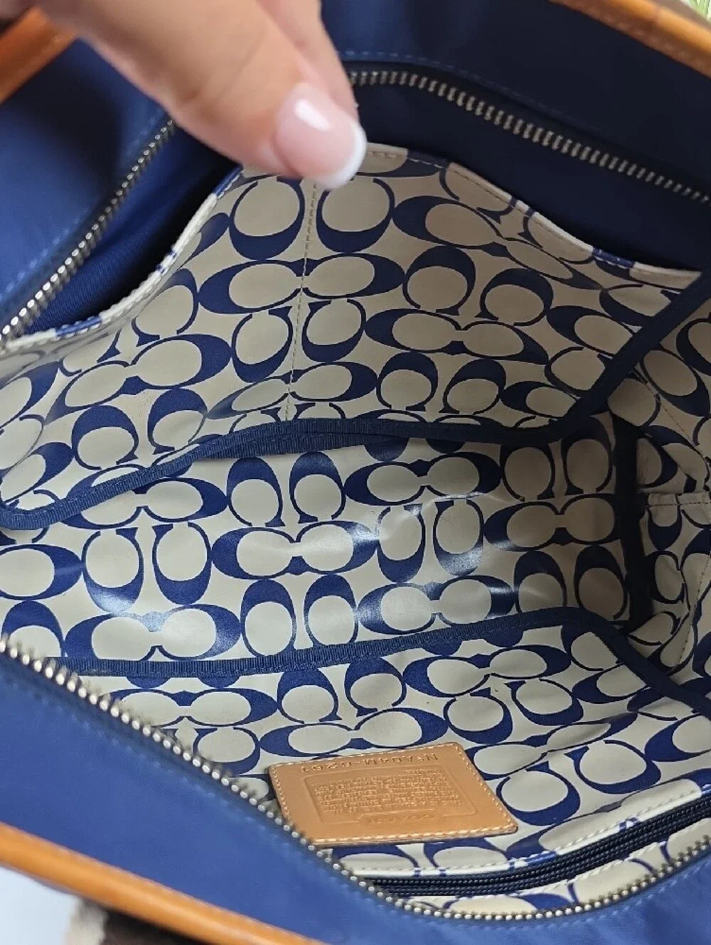 Coach duffel navy