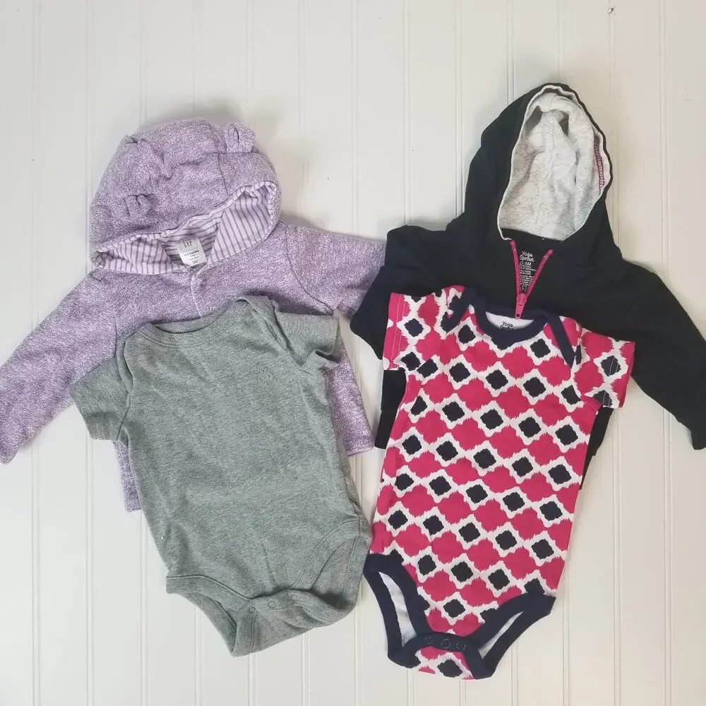 Yoga Sprout Gap 0-3M Zip‎ Up Onesie Bundle