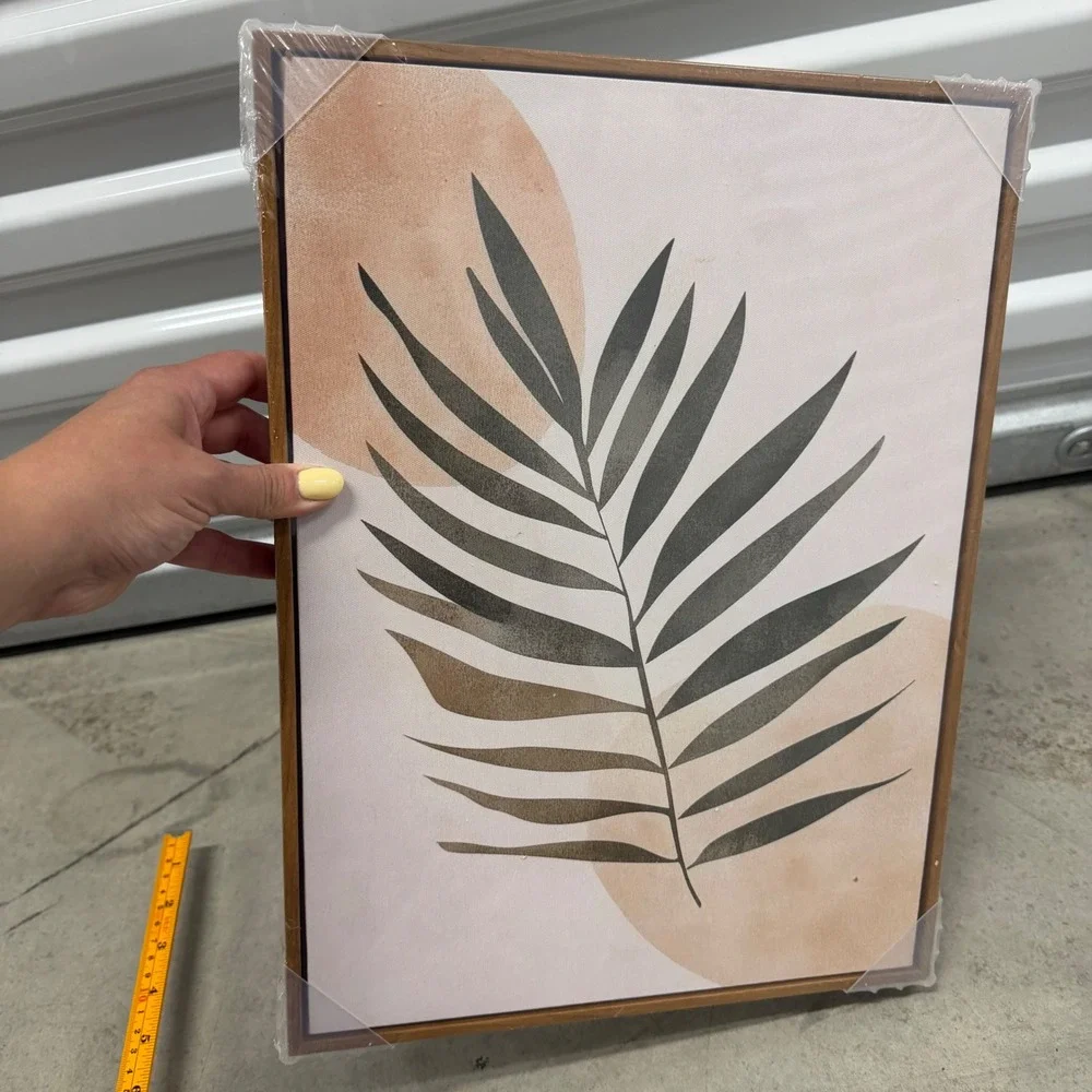 N/A minimalist botanical