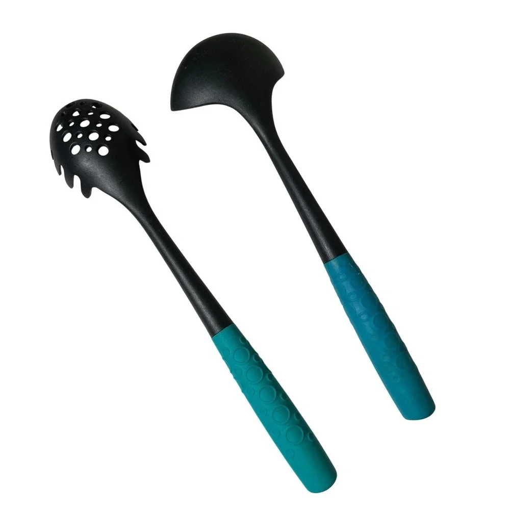 Cuisinart utensil set