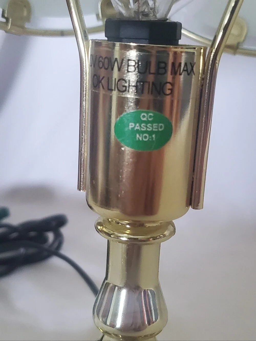 OK Lighting classic table