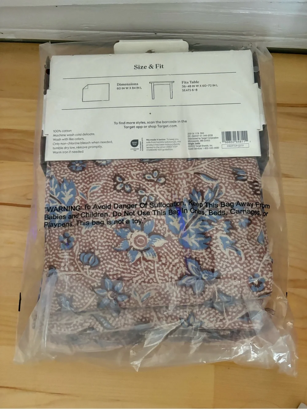 Threshold printed floral