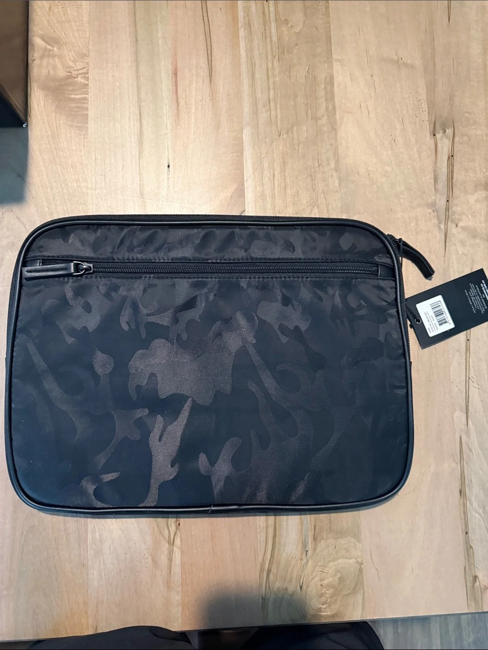 Cobb & Co black camo