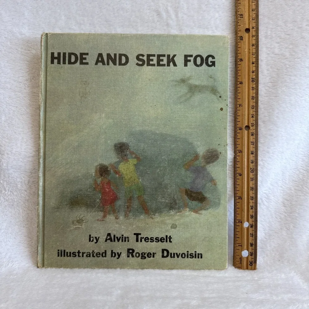 Hide and‎ Seek Fog Childrens Book by Alvin Tresselt Duvoisin 1965 Weekly Reader