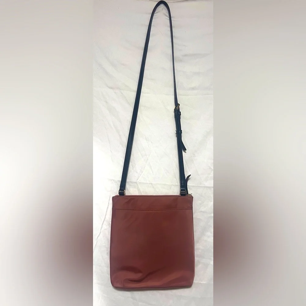 kate spade excellent aside