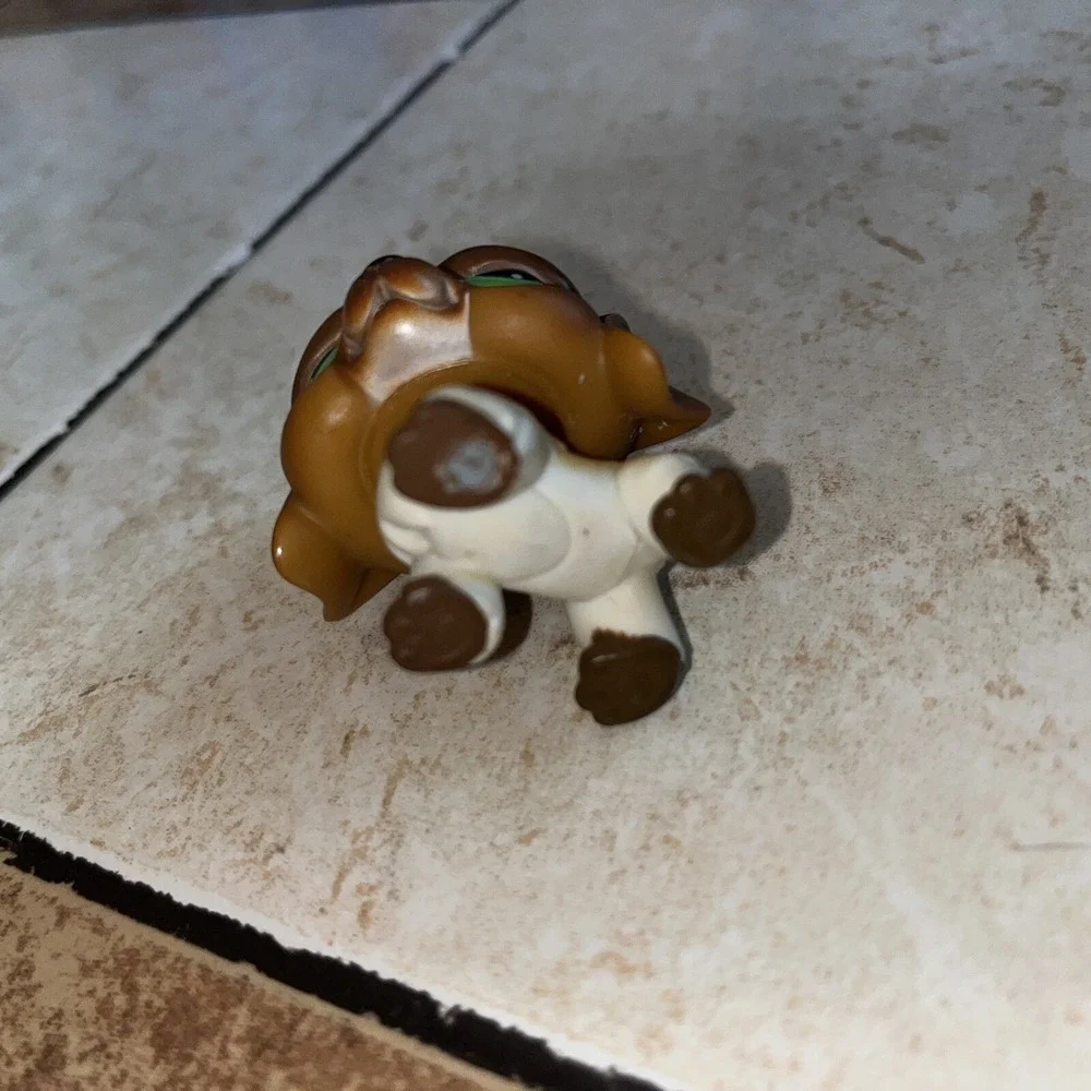 Littlest Pet Shop Brown ST BERNARD #335‎ Green Dot Eyes 2006