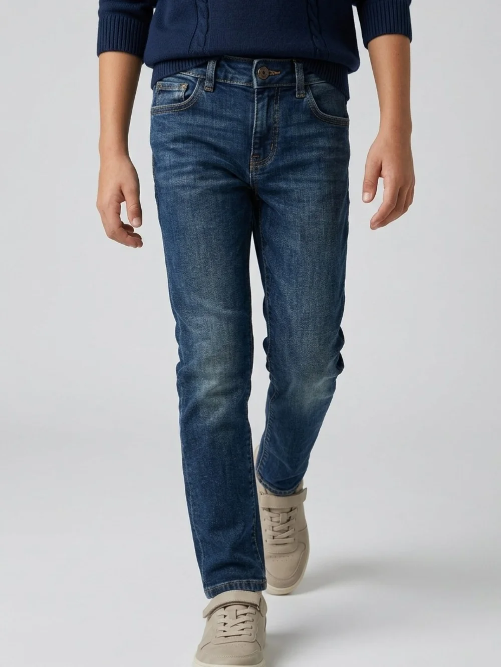 DL1961 Boys Slim Jeans in Washed Blue
