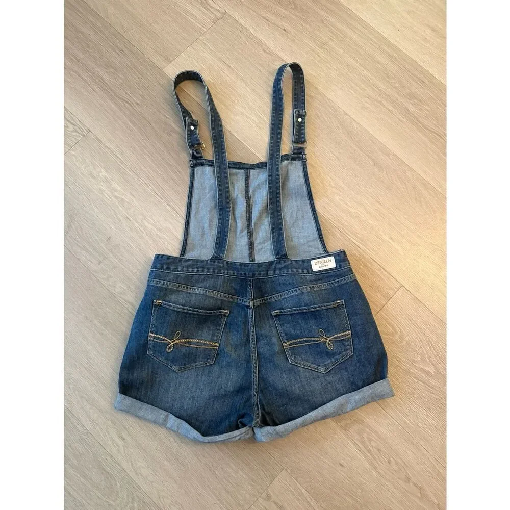 Levis classic comfy