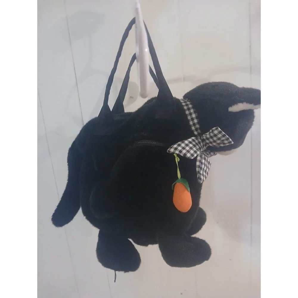 Mango teddy makes preowned
