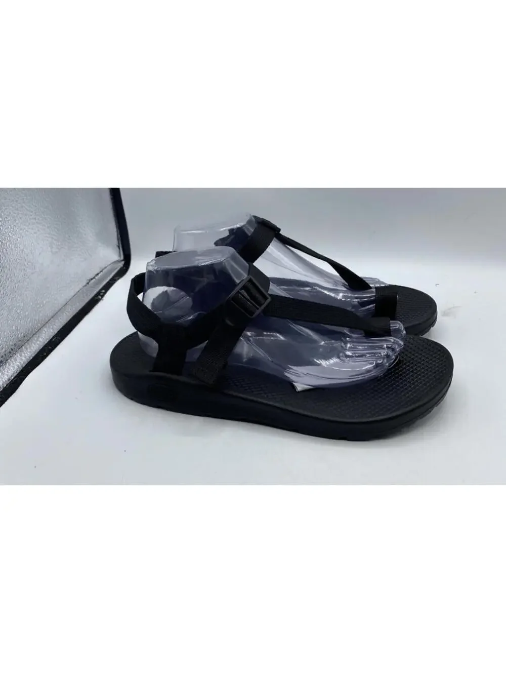 Chaco Classic Sandals Men Size 9 Black Adjustable Strap Outdoor Sport JCH108321