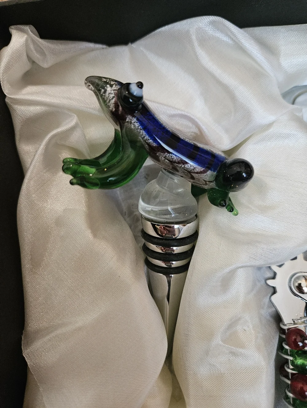 Glass Frog Wine Stopper and Opener in Gift Box