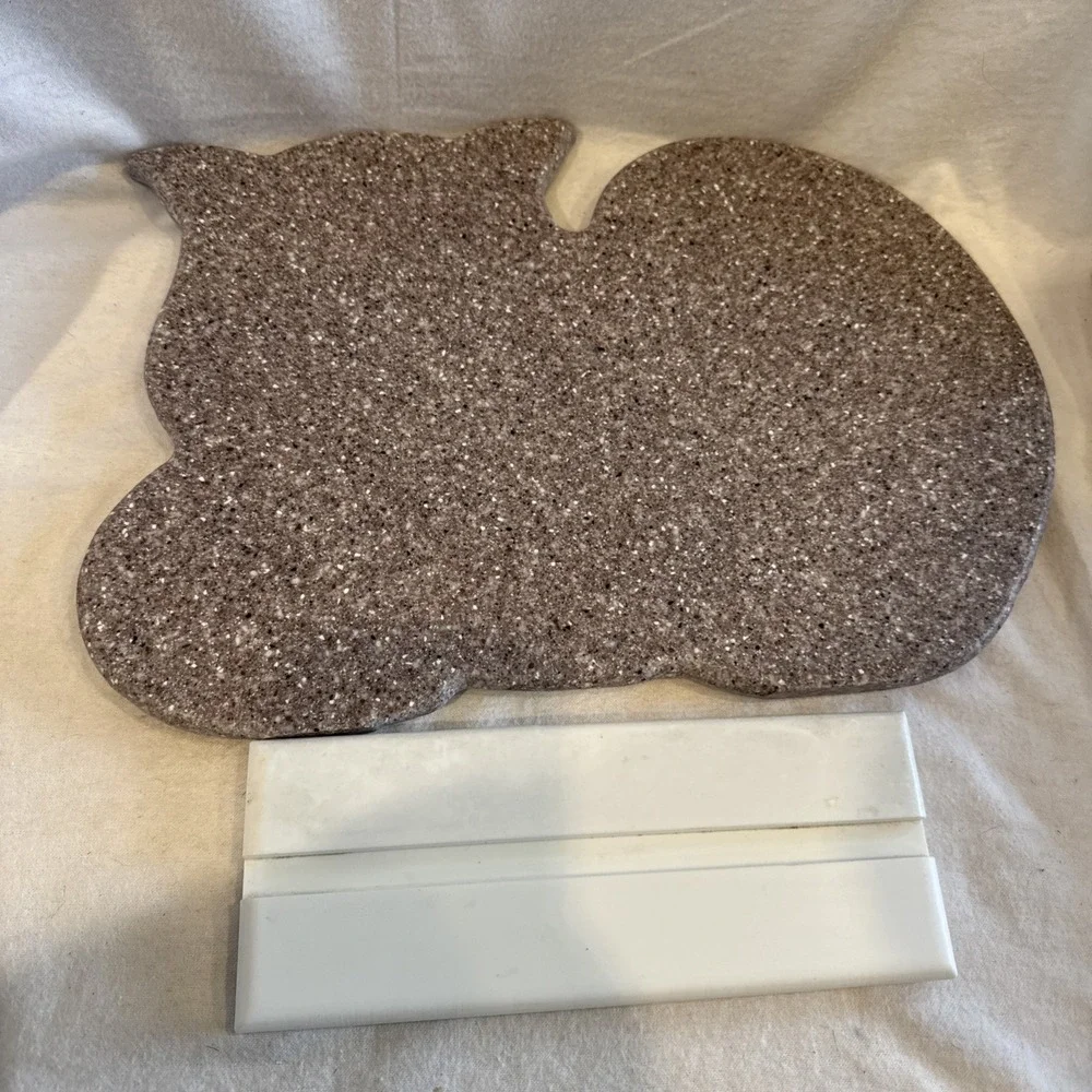 Corian gently used