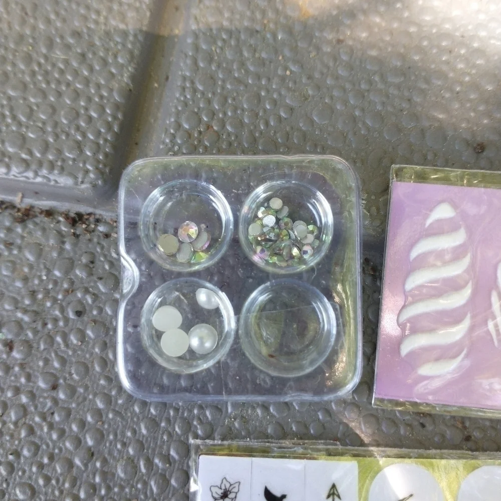 N/A beads nail
