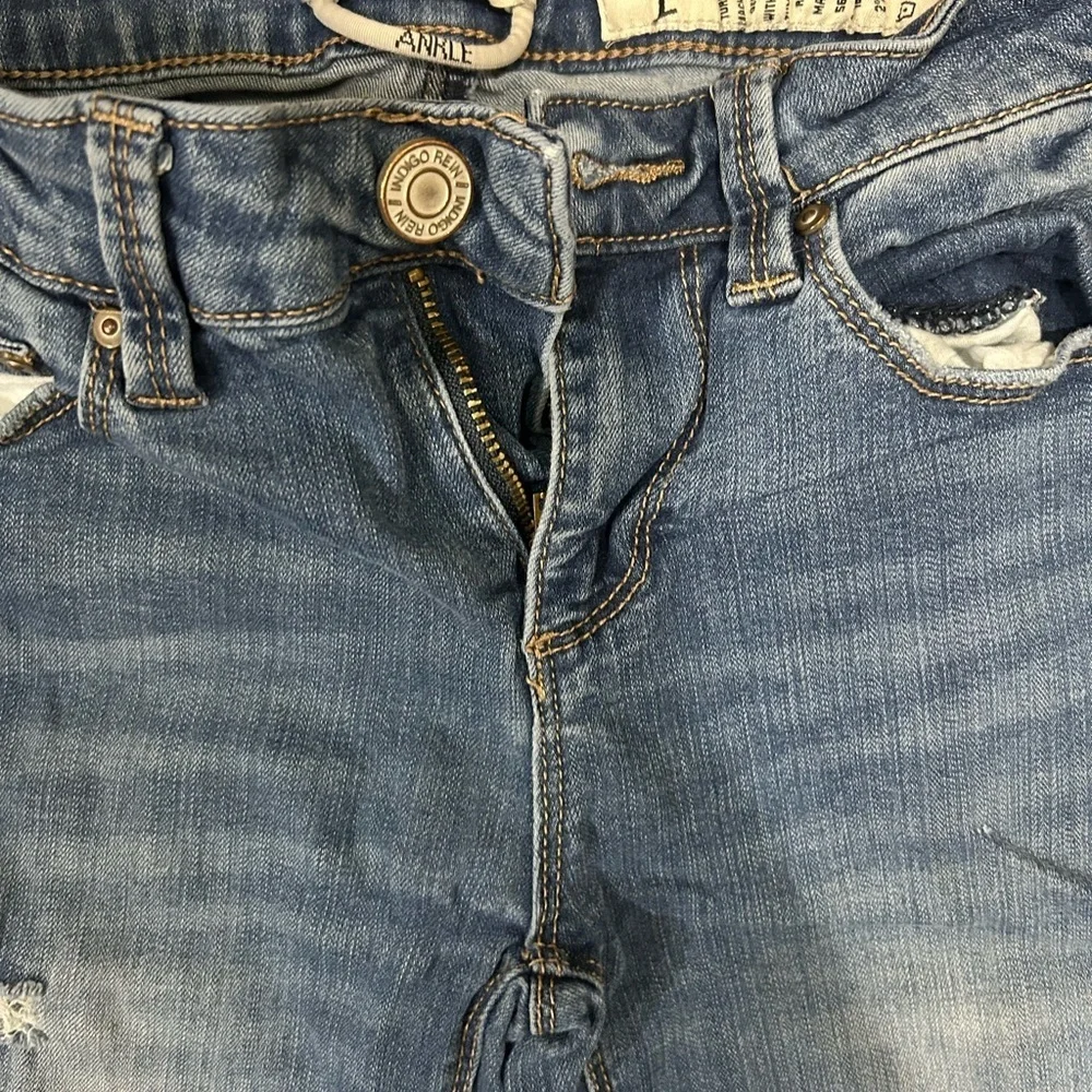 Indigo Rein stylish distressed