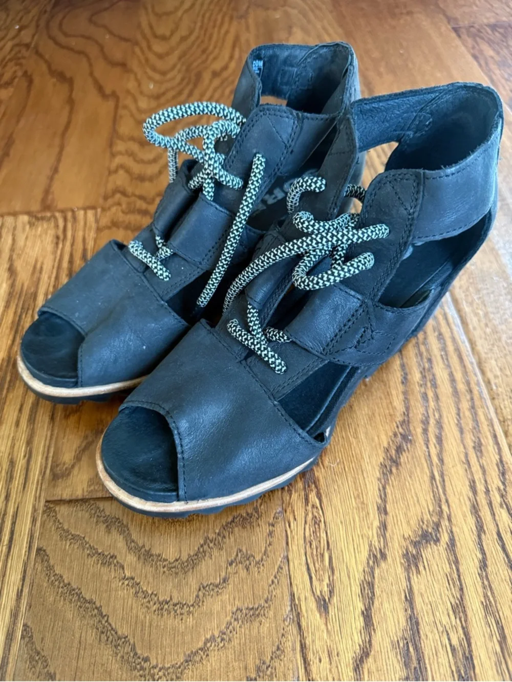 Sorel joanie™ lace