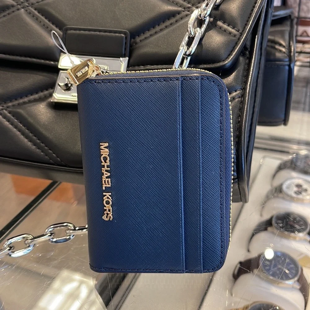 Michael Kors Jet Set Travel Medium Zip Around Card Case  Color: Navy  NWT