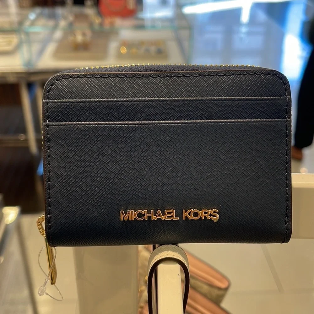 Michael Kors Jet Set Travel Medium Zip Around Card Case  Color: Navy  NWT