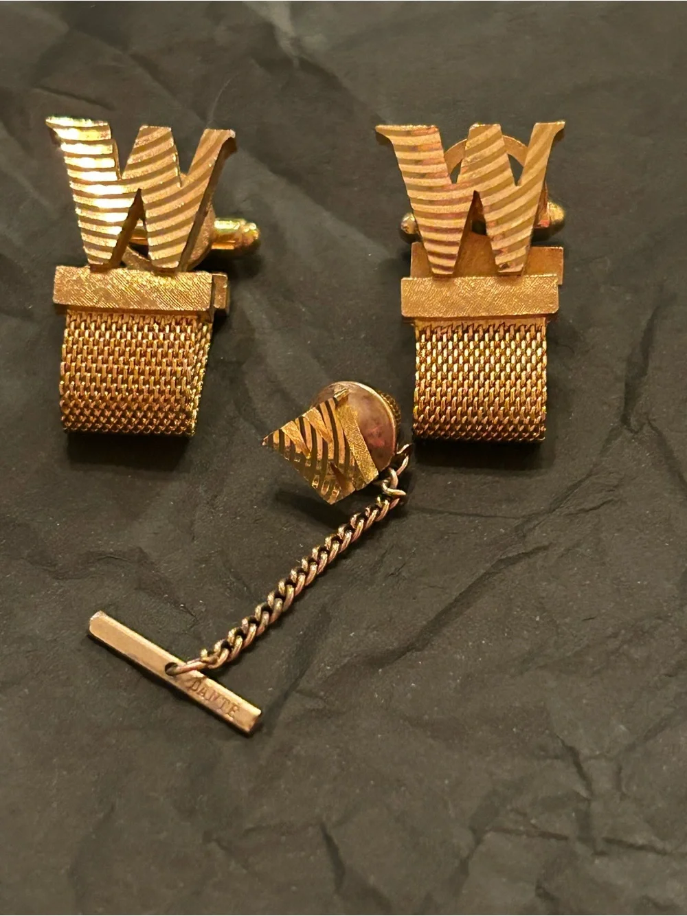 Dante elegant gold