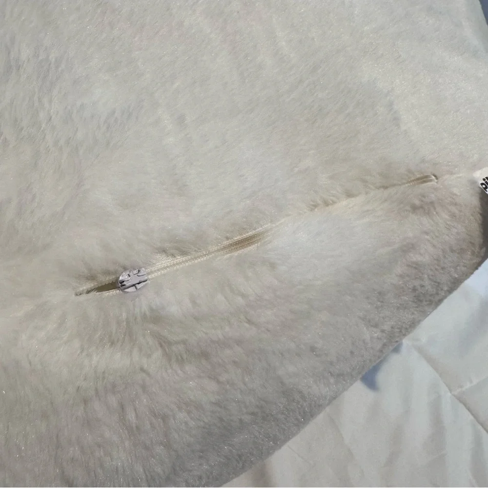 Pillowfort white fuzzy